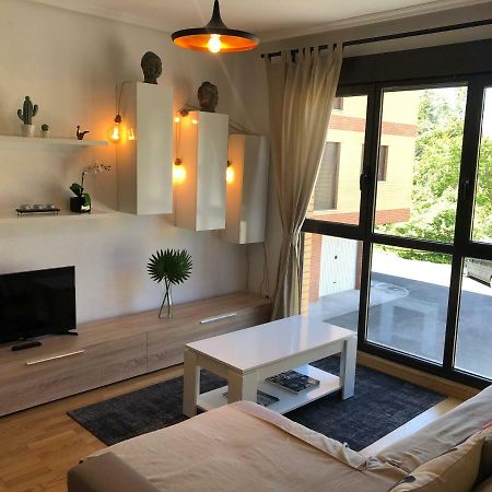 Apartamento Ezcaray Con Piscina Сорракин Экстерьер фото